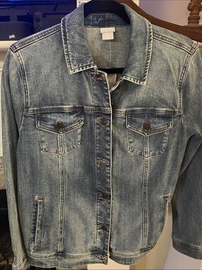 Chico's Americana Mid Wash Blue Denim Jacket -(2) LARGE - NWT